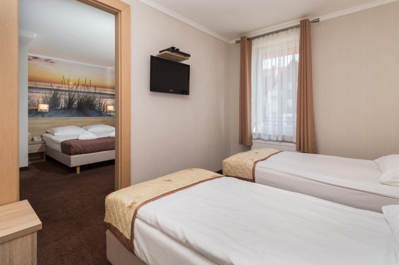 Hotel SPA Activia Jastrzębia Góra Exterior foto